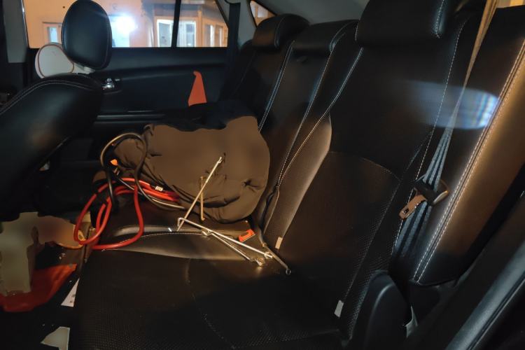 Used BYD S6 2014 2.0L Manual Luxury 5-Seater