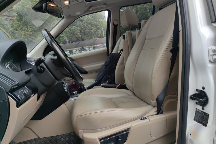 Used Land Rover Freelander 2 2011 3.2L i6 HSE Gasoline Edition