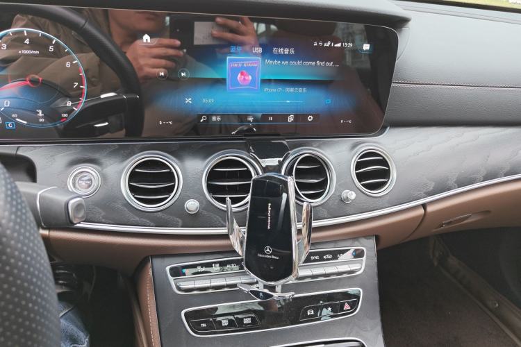 Used Mercedes-Benz E-Class 2023 E 300 Stylish Sports Edition Audio And AC Panel