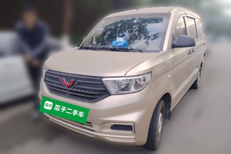 Used Wuling Hongguang V 2019 1.5L Jingqu Version China VI LAR