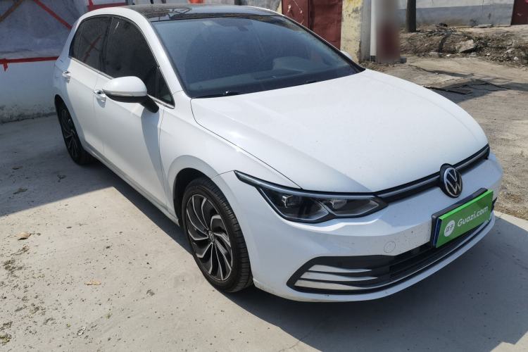 Used Volkswagen Golf 2021 280TSI DSG Pro Front Right 45 Deg