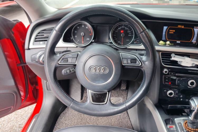 Used Audi A5 2014 Sportback 45 TFSI Steering Wheel