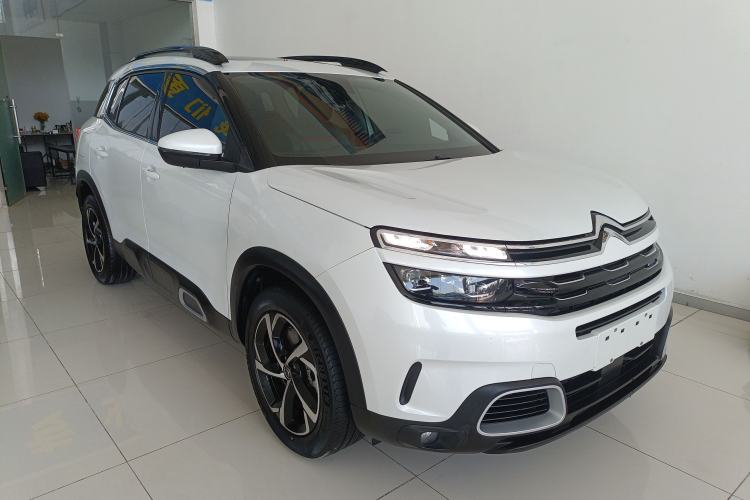 Used Citroen C5 AIRCROSS 2021 400THP Enjoyment Model Front Right 45 Deg