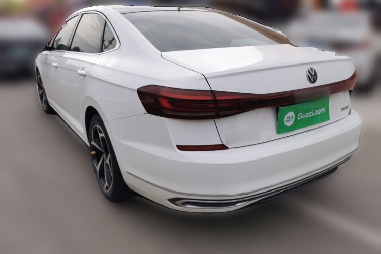 Used Volkswagen Passat 2024 380TSI Starry Dragon Edition Rear Left 45 Deg