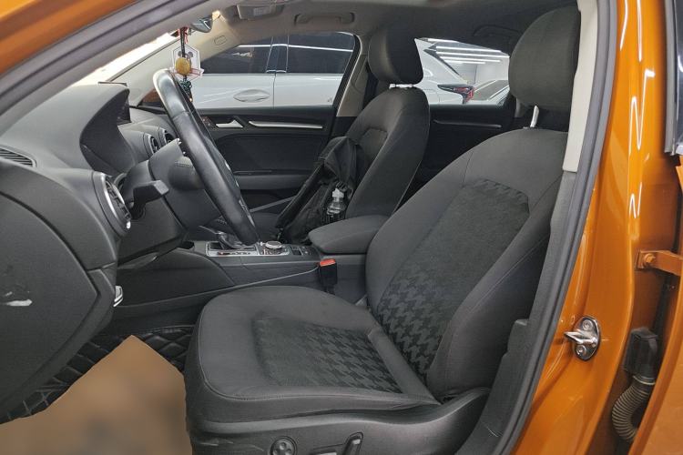 Used Audi A3 2014 Limousine 35 TFSI Automatic Fashion Model