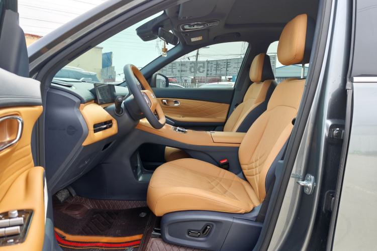 Used Geely Galaxy Xingjian 7 EM-i 2025 120km Exploration+ Version Interior 5