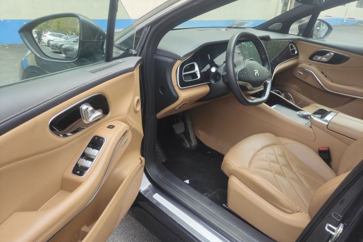 Used Rising R7 2022 Standard Advanced Version
