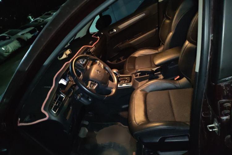 Used Citroen C4 Sega 2016 1.6L Automatic Luxury Model Left Front Seat