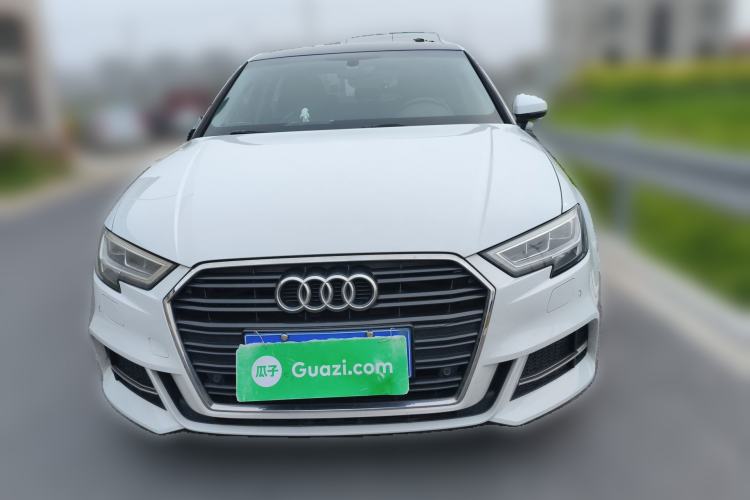 Used Audi A3 2019 Limousine 35 TFSI Fashion Edition China VI Emission Standard