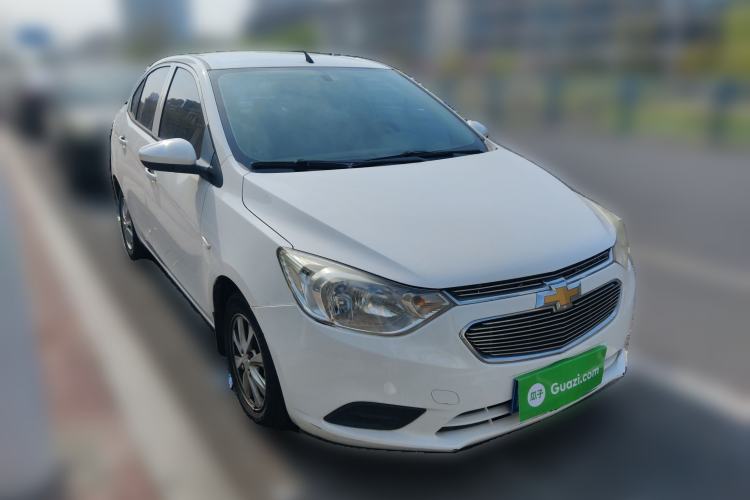 Used Chevrolet Sail 2015 Sail 3 1.3L AMT Ideal Edition Front Right 45 Deg