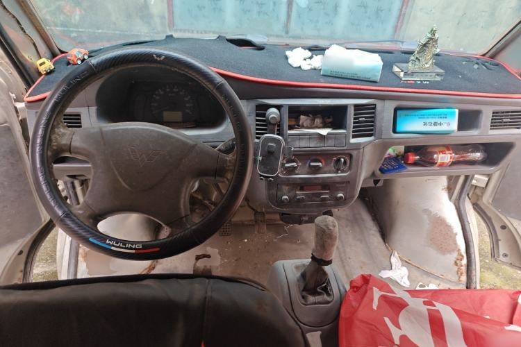 Used Wuling Zhiguang 2010 1.0L Base Version