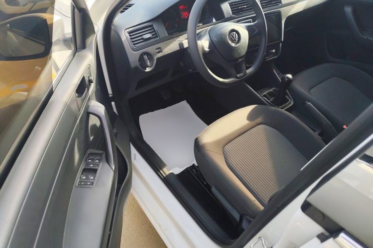 Used Volkswagen Santana 2019 1.5L Manual Fashion Edition China VI Standard
