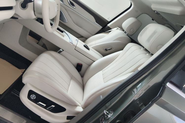 Used Wey Lanshan 2025 Four-Wheel Drive Max
