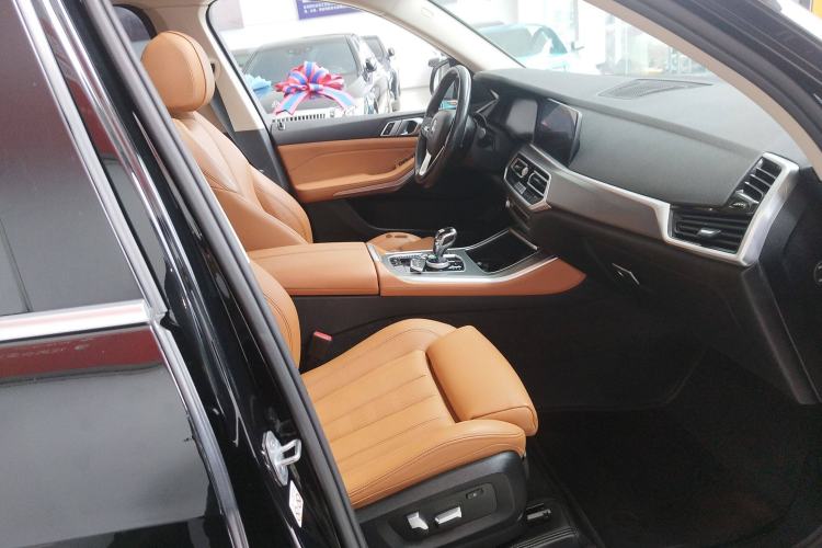 Used BMW X5 2019 xDrive40i M Sport U.S. specification