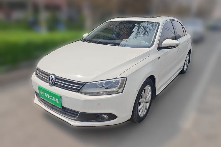 Used Volkswagen Sagitar 2012 1.4TSI Automatic Luxury Edition