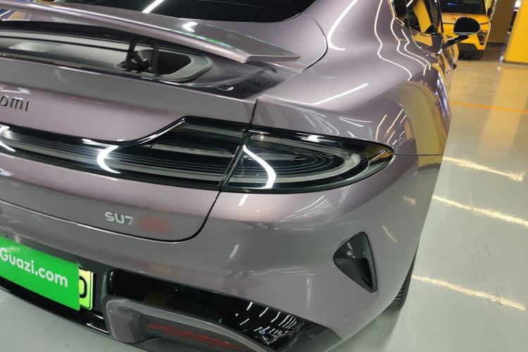 Used Xiaomi Auto SU7 2024 Four-Wheel Drive Ultra-Long Range Advanced Intelligent Driving Max Edition