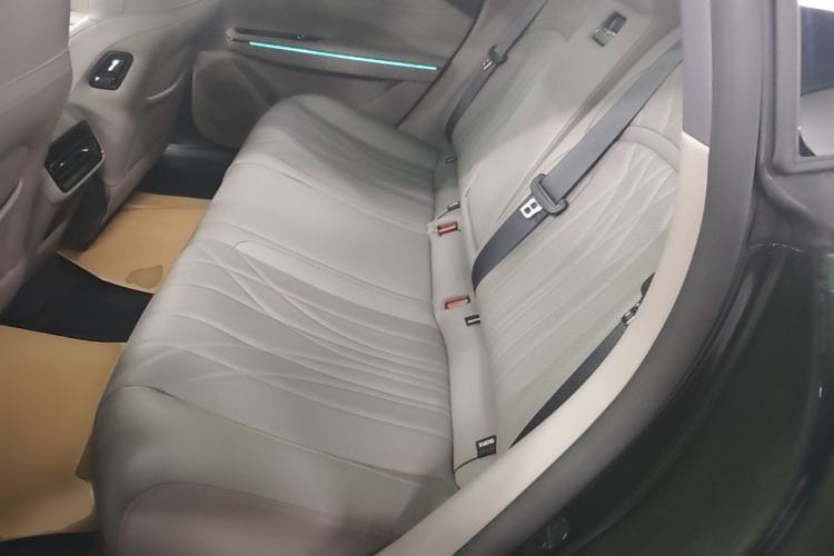 Used Geely Galaxy 8 2025 130km EM-P Starship Edition Left Rear Seat