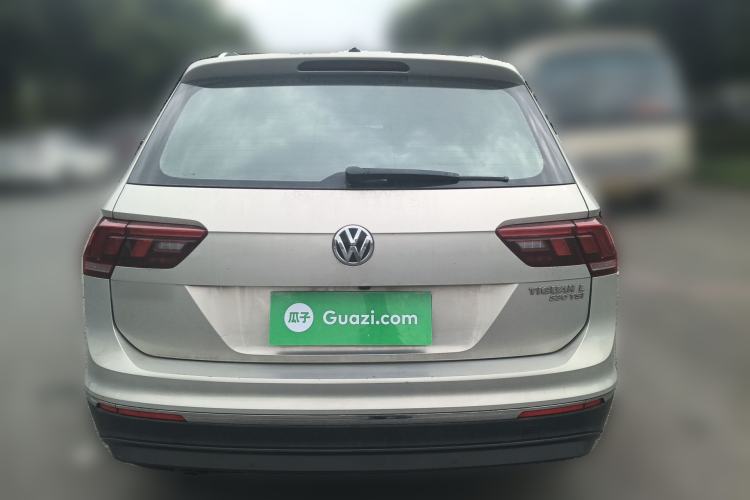 Used Volkswagen Tiguan L 2017 330TSI Automatic Two-Wheel Drive Luxury Edition