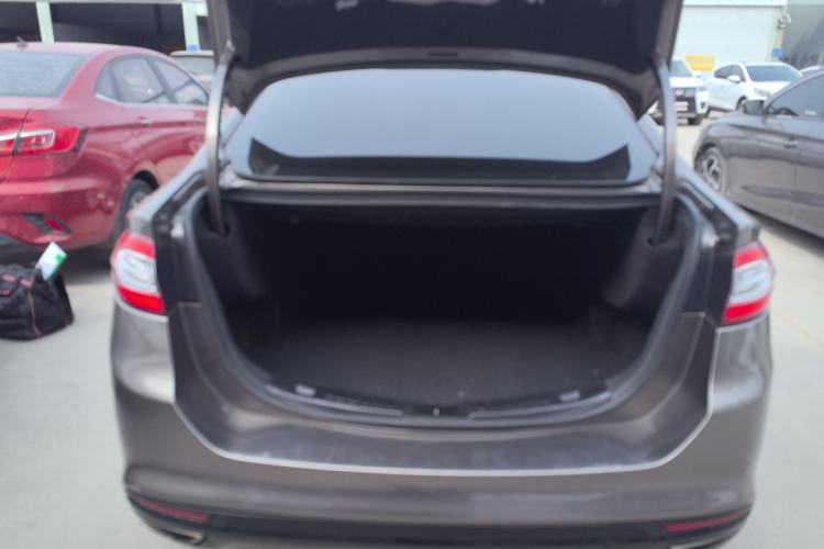 Used Ford Mondeo 2013 2.0L GTDi 200 Fashion Edition