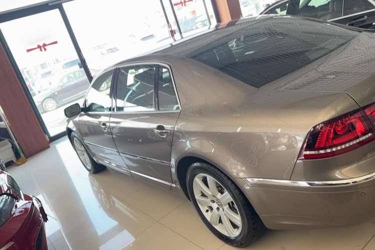 Used Volkswagen Phaeton 2012 3.0L Executive Version