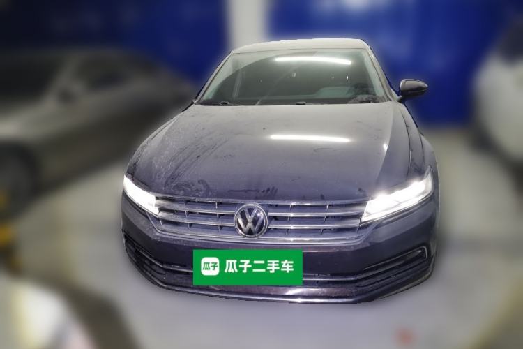 Used Volkswagen Phideon 2019 380TSI Two-Wheel Drive Business Edition China VI Standard
