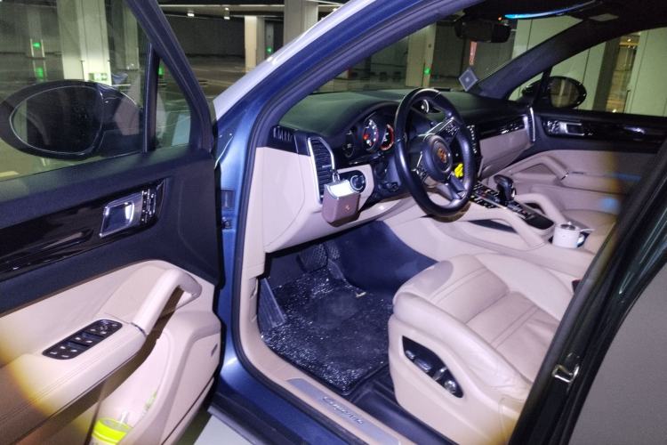 Used Porsche Cayenne 2018 Cayenne 3.0T Driver Seat