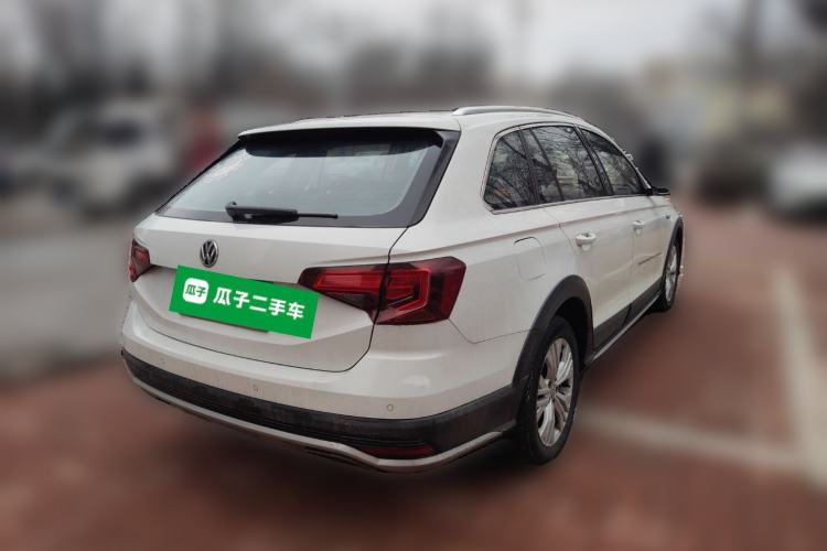 Used Volkswagen C-TREK 2017 1.6L Automatic Comfort Model Rear Right 45 Deg