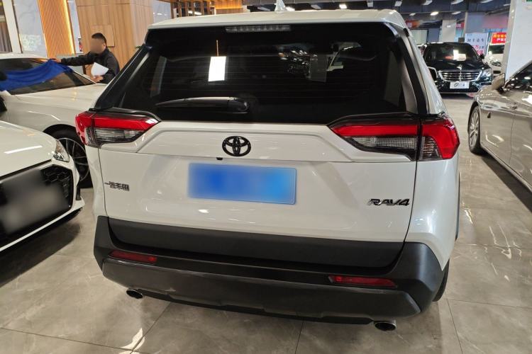 Used Toyota RAV4 2022 2.0L CVT Two-Wheel Drive Fashion Edition
