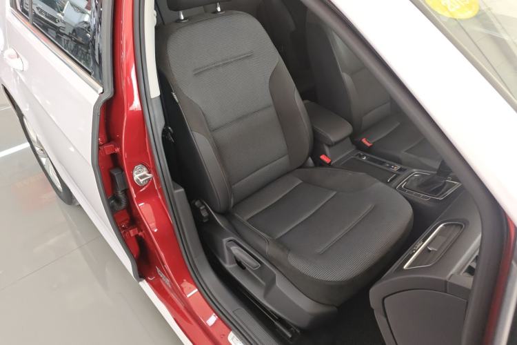 Used Volkswagen Golf 2018 1.6L Automatic Comfort Model