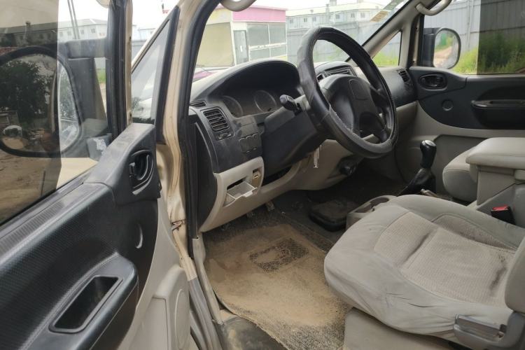 Used FORTHING Lingzhi 2015 V3 1.5L 7-Seater Luxury Model