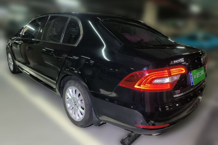 Used Skoda Superb 2013 1.8TSI Automatic MingShi Edition Rear Left 45 Deg