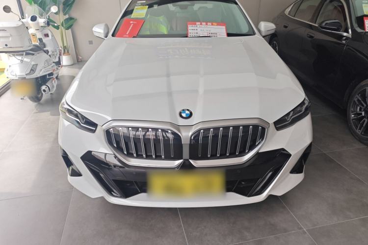 Used BMW 5 Series 2026 530Li Leading M Sport Package