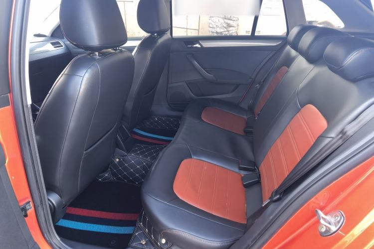 Used Volkswagen Santana 2017 Haval H6 1.6L Automatic Fashion Edition Interior 3