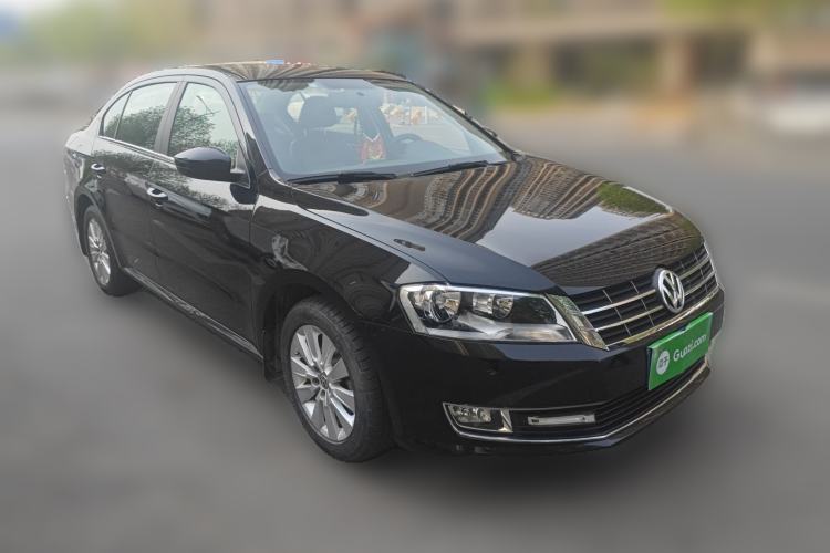 Used Volkswagen Lavida 2013 Restyled Classic 1.6L Manual Comfort Edition