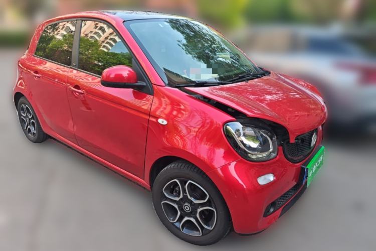 Used smart forfour 2016 0.9T 66 kW Pioneer Edition