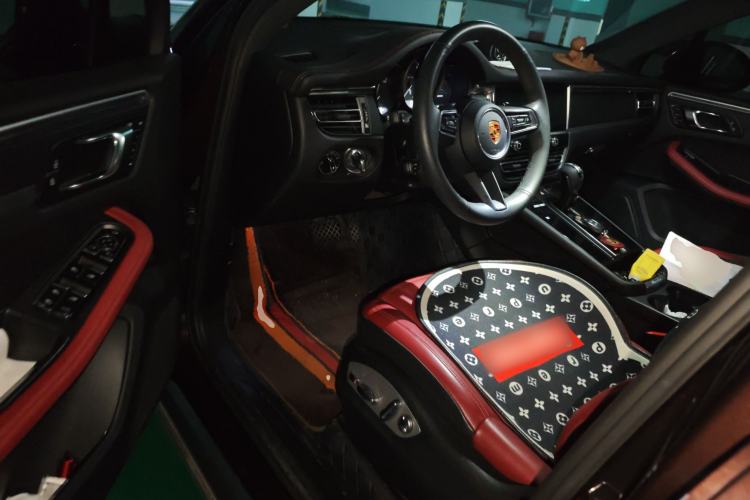 Used Porsche Macan 2022 Macan 2.0T
