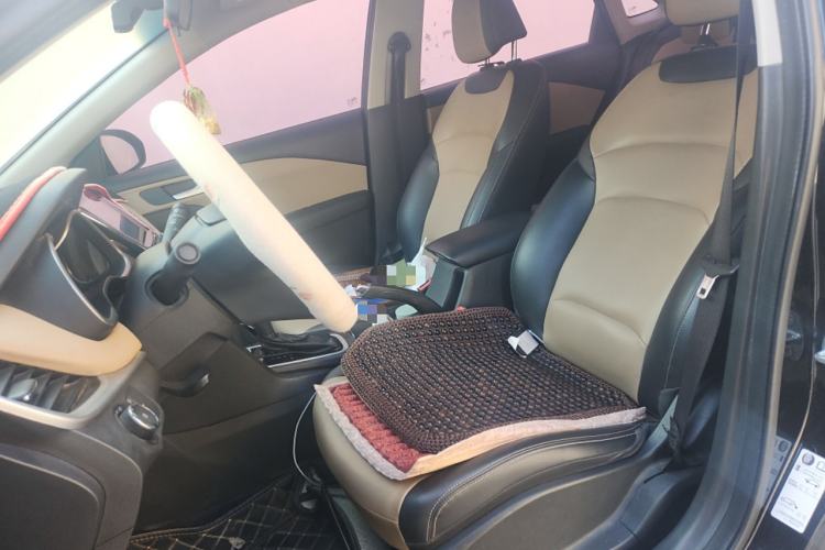 Used Chevrolet Monza 2020 320 Automatic Enjoyment Edition Left Front Seat