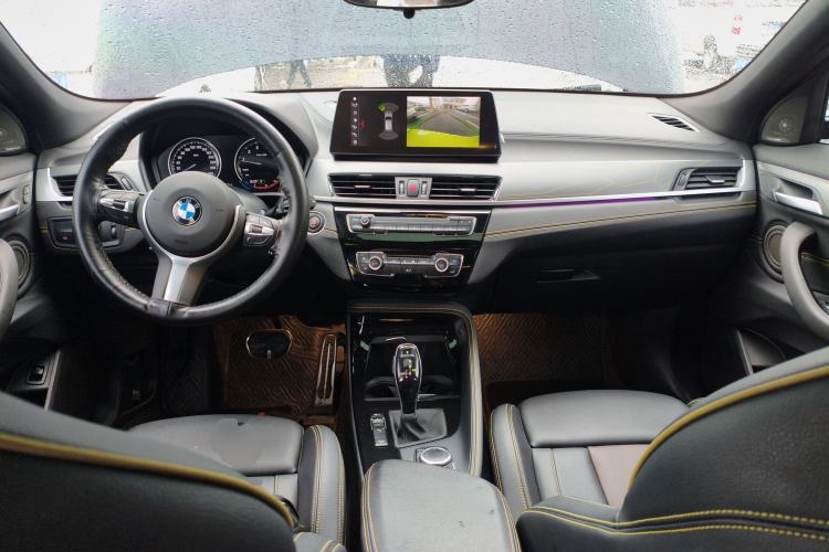 Used BMW X2 2023 xDrive 25i Shining Edition
