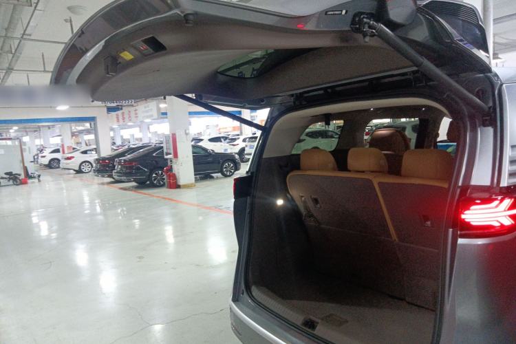 Used Denza D9 2022 DM-i 970 Four-Wheel Drive Flagship Model
