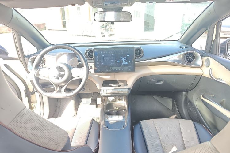 Used BYD Dolphin 2023 420 km Fashion Edition
