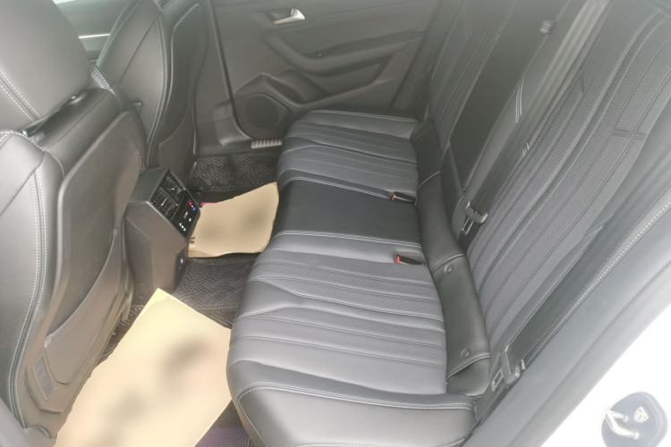 Used Peugeot 508 2025 508L 400THP Grand Touring Flagship Edition Left Rear Seat