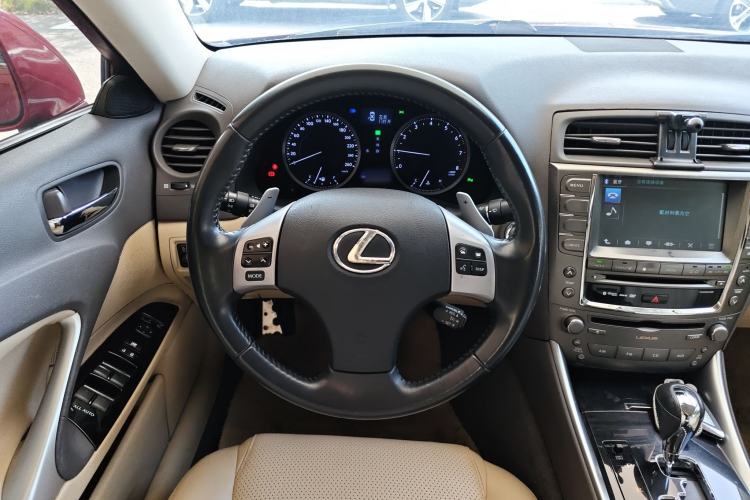 Used Lexus IS 

