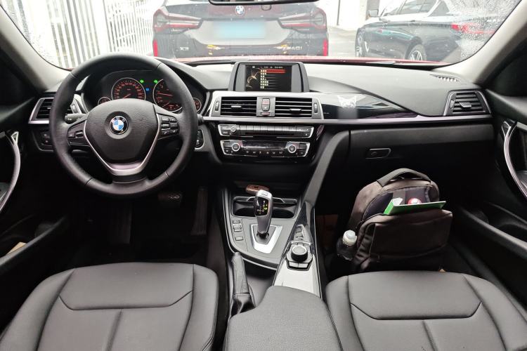 Used BMW 3 Series 2017 320Li Fashion Model
