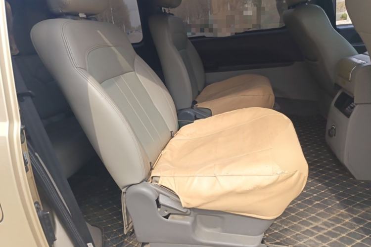 Used FORTHING Lingzhi 2016 M3 1.6L 7-Seater Comfort Model China V Standard Left Rear Seat