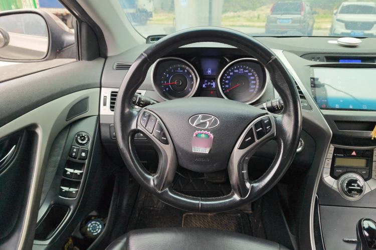 Used Hyundai Elantra (5th Generation / Langdong) 2012 1.6L Automatic Prestige Model Steering Wheel