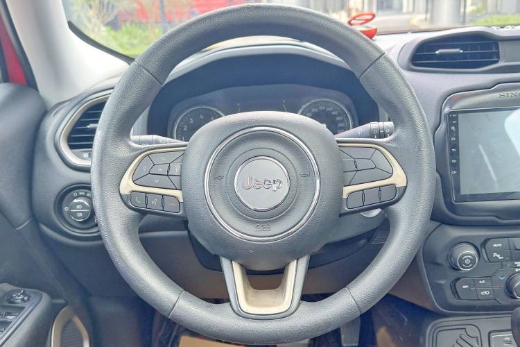 Used Jeep Renegade 2018 Connected Large Screen Version 180T Automatic High-Energy Edition