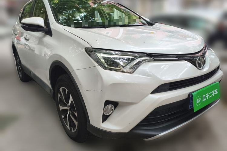Used Toyota RAV4 2016 2.0L CVT 4x4 New Edition China V Standard
