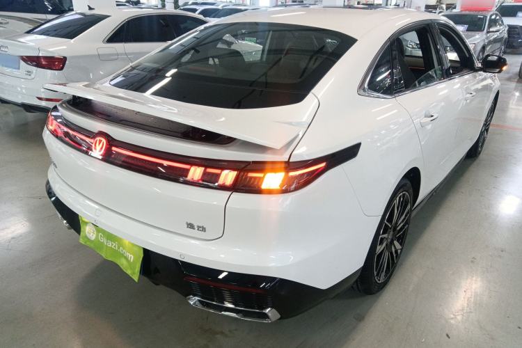 Used CHANGAN Eado 2025 Blue Whale 1.5T 500Bar Flagship Model
