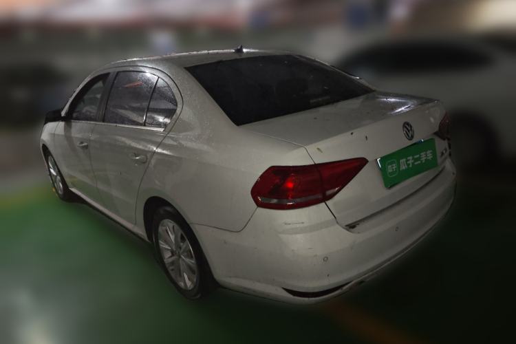 Used Volkswagen Lavida 2015 1.6L Manual Comfort Edition Rear Left 45 Deg