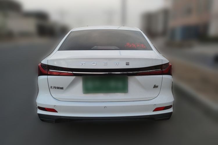 Used Roewe i5 2023 1.5L Manual Comfort Edition

